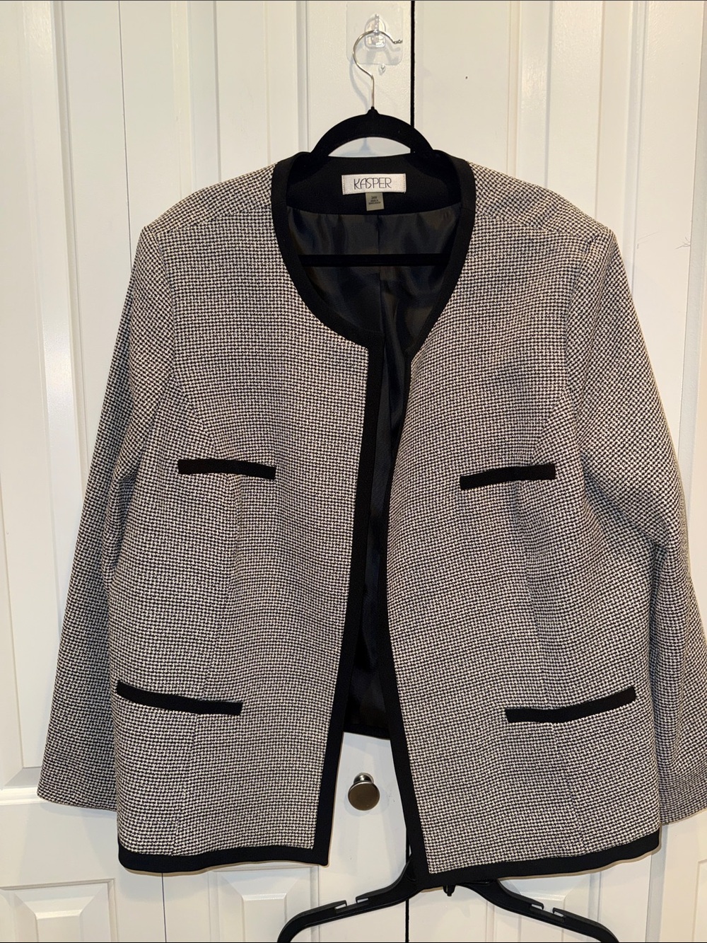 Kasper Black & White Tweed Open-Front Blazer‎